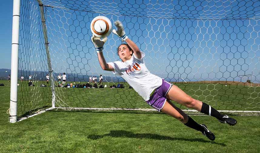 Why Soccer Goalies Should Just Stay in the Middle Against a