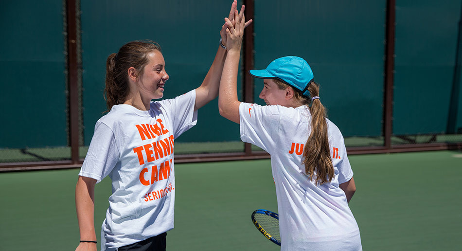 Girls Tennis Camps - Girls Tennis Camp